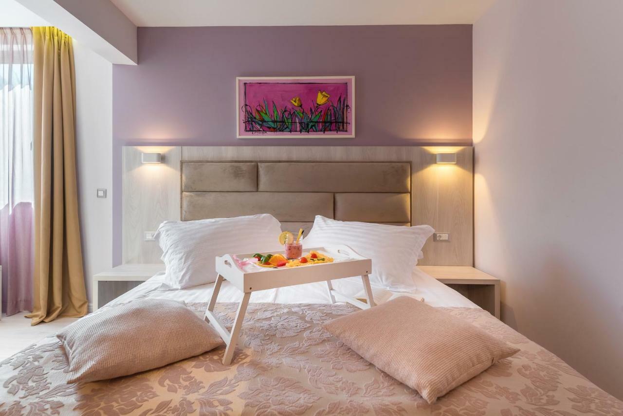 Hotel Maritimo Makarska Luaran gambar