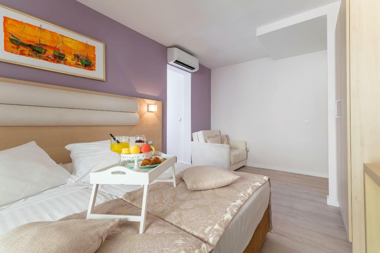 Hotel Maritimo Makarska Luaran gambar