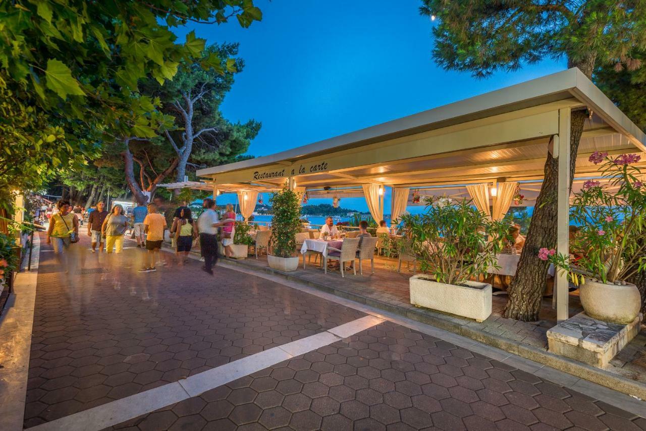 Hotel Maritimo Makarska Luaran gambar